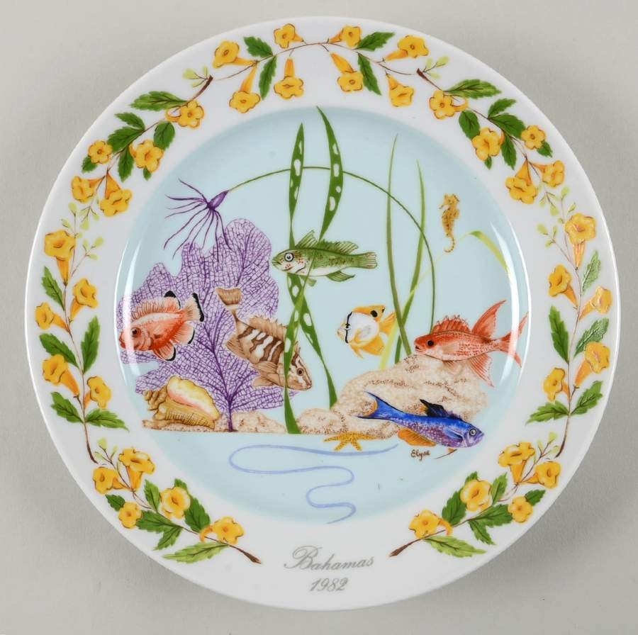 Bahamas Plates 1982-Sea-Fantasy - With Box by Kaiser-1