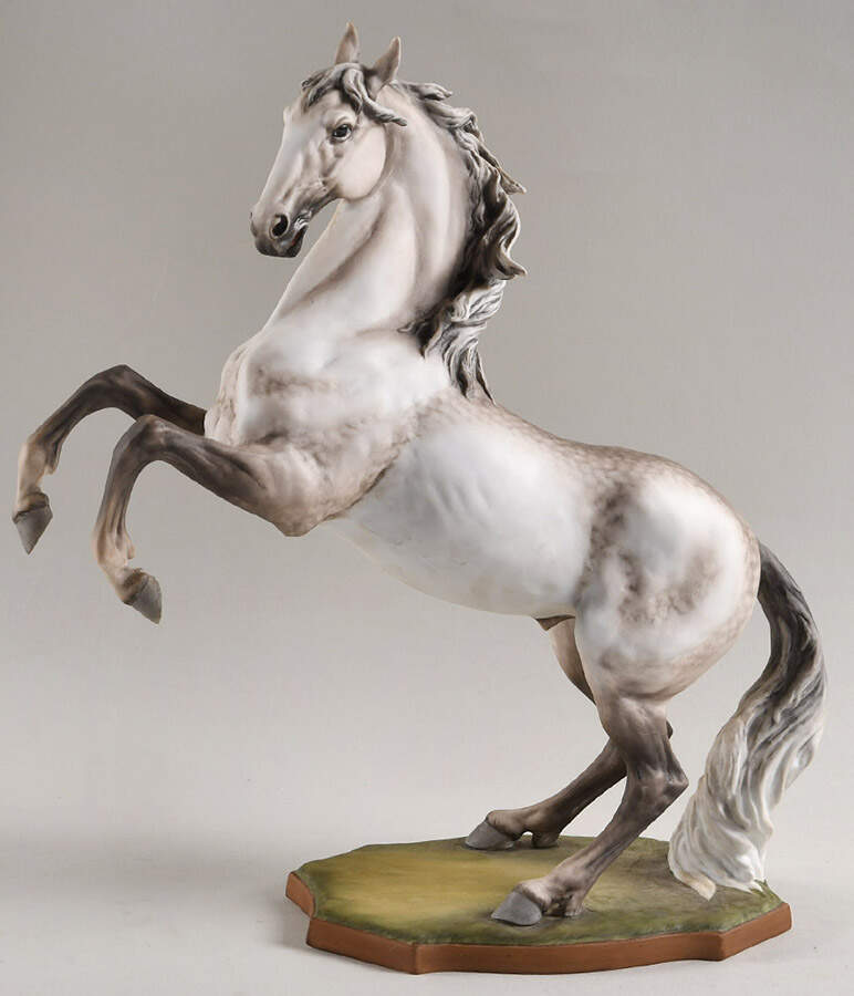 Horses Maestoso (Colored Bisque) - Boxed by Kaiser-1