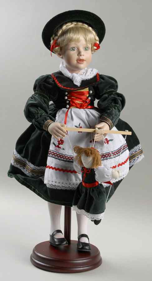 Children of The World Gretchen - No Box by Lenox-1