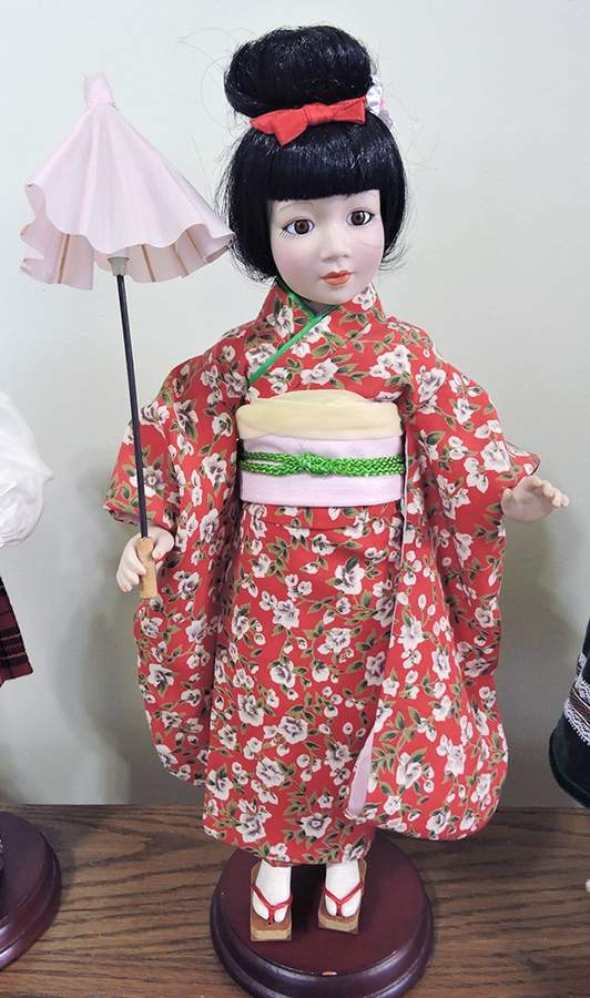 Children of The World Sakura - No Box by Lenox-1