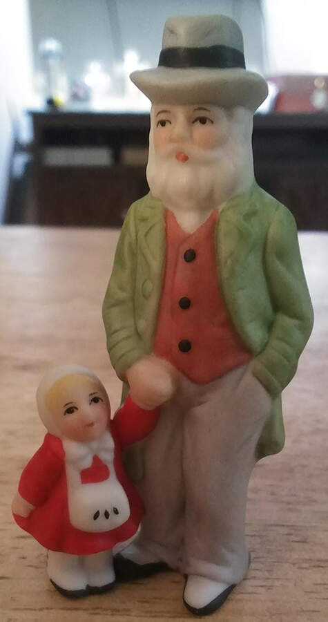 Colonial Village Eberhardts-Grandpa With Baby - No Box by Lefton-1