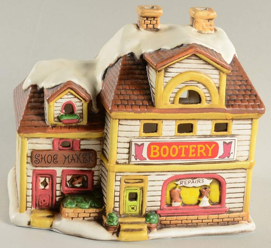 Colonial Village Cobb's Bootery - Boxed by Lefton-1