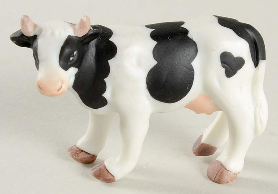 Colonial Village Cow  - No Box by Lefton-1