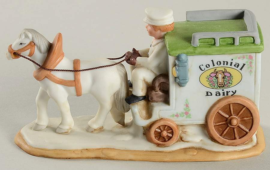 Colonial Village Dons Colonial Dairy Wagon - Boxed by Lefton-1