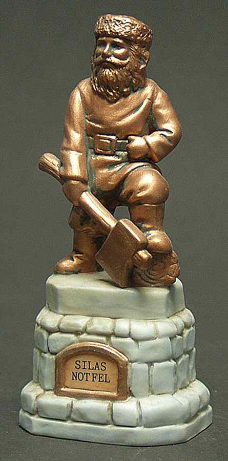 Colonial Village Notfel Statue - Boxed by Lefton-1