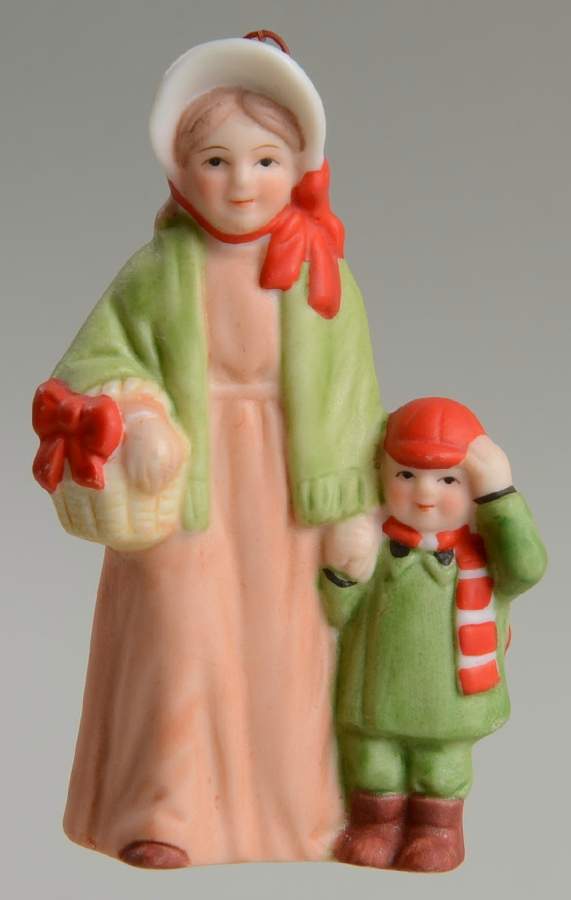 Colonial Village Eberhardts-Mother&Son Ornament - No Box by Lefton-1