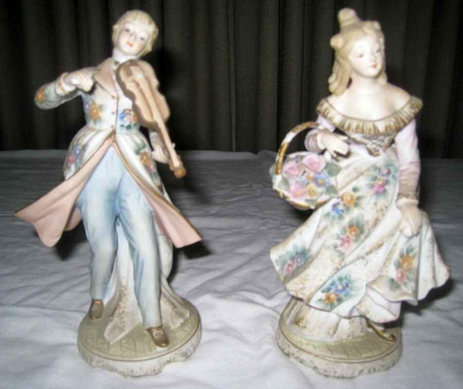 Lefton Figurines Couple W/ Mandolin-Pair - No Box by Lefton-1