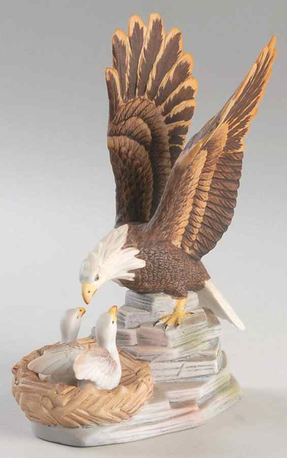 Lefton Figurines Eagle With Baby Eagles - With Box Bx328 by Lefton-1