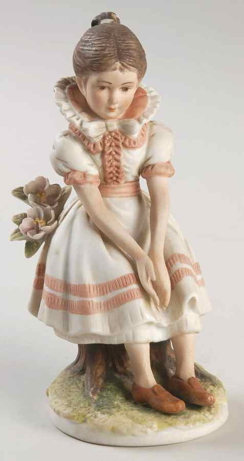 Lefton Figurines Becky Sharp - No Box by Lefton-1