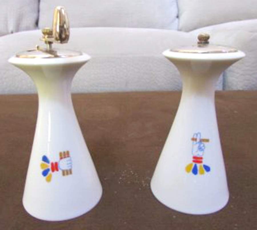 Giftware Salt Mill & Pepper Mill Set by Lenox-1