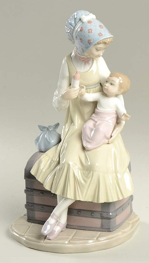 Women and Children Feeding Her Son - Boxed by Lladro-1