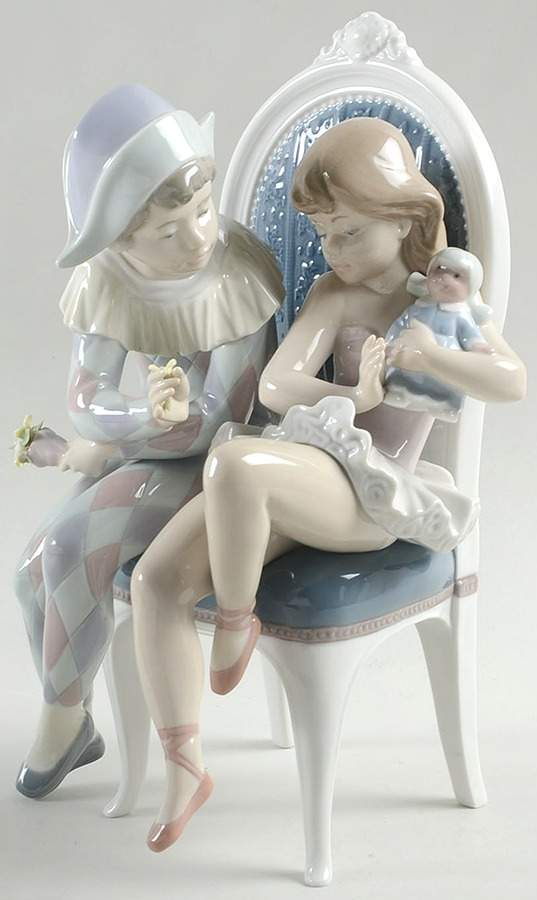 Commedia Dell'Arte Flirtatious Jester - Boxed by Lladro-1