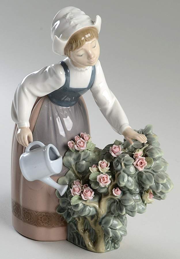 Children with Flowers Girl Watering - No Box by Lladro-1
