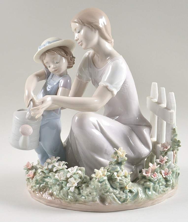 Women and Children Lessons In The Garden - Boxed by Lladro-1