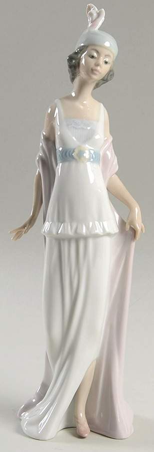 Sophisticated Ladies Talk Of The Town - Boxed by Lladro-1