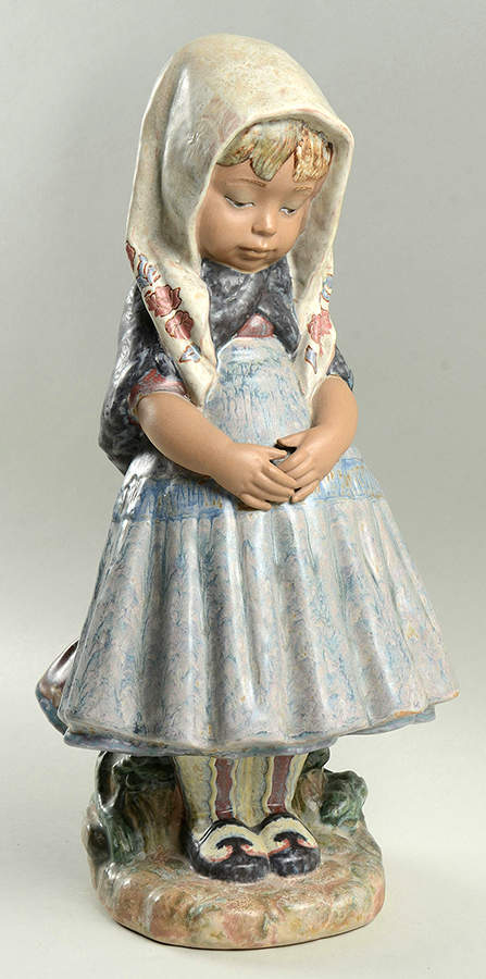 Young Girls Missy - No Box by Lladro-1