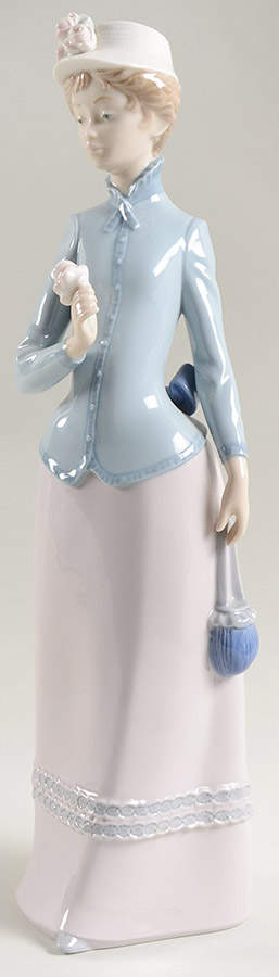 Elegant Ladies Miss Theresa - Boxed by Lladro-1