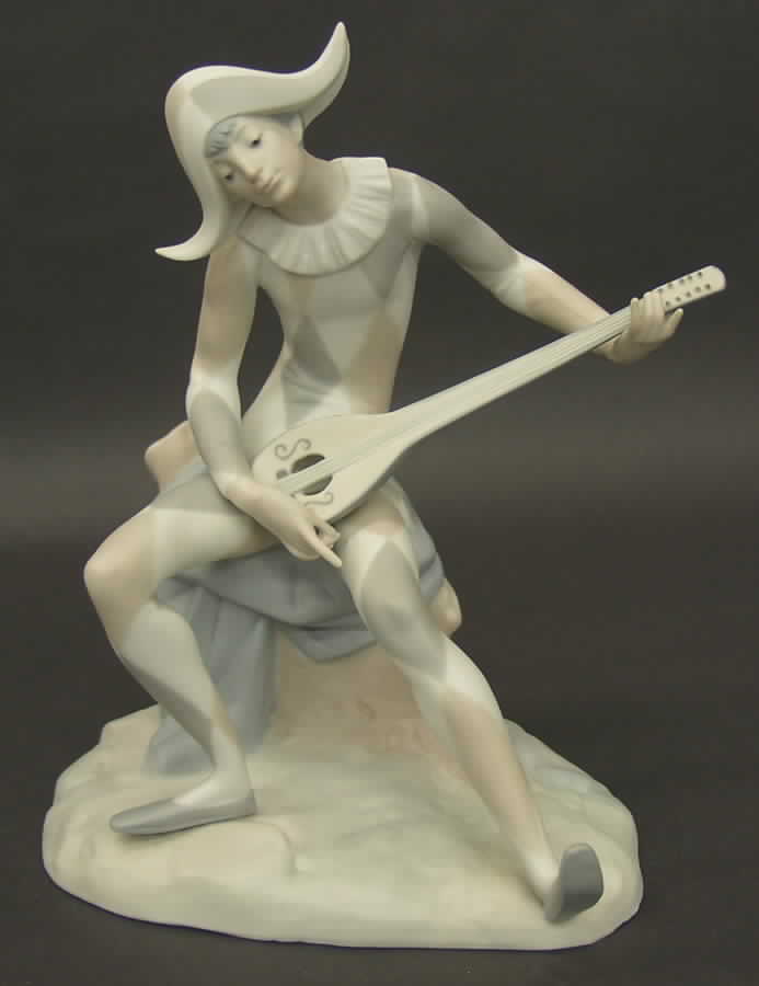 Commedia Dell'Arte Troubador - Boxed by Lladro-1