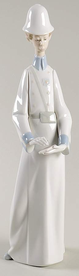 Professionals Policeman - No Box by Lladro-1