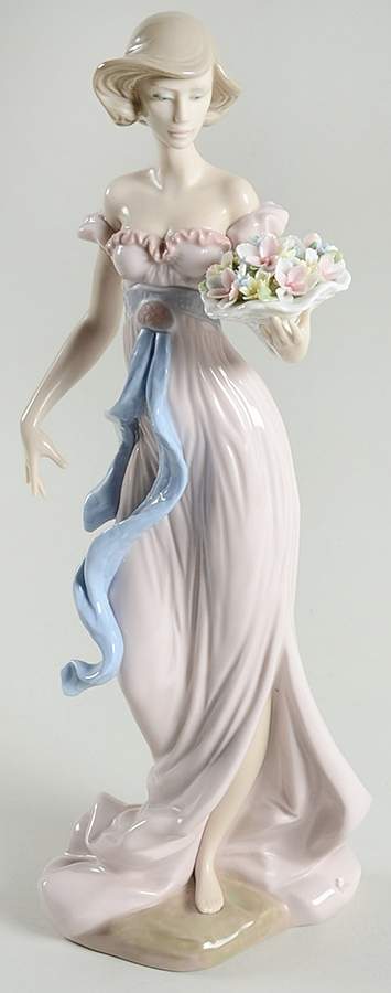 Elegant Four Seasons Spring Flirtation - With Box by Lladro-1