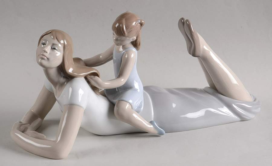 Women and Children You're So Pretty - No Box by Lladro-1