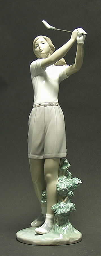 Sports A Perfect Drive - Boxed by Lladro-1