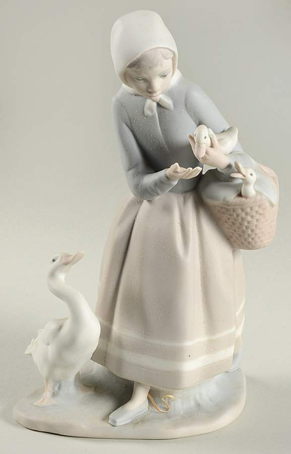Shepherd and Shepherdess Shepherdess With Ducks - Boxed by Lladro-1