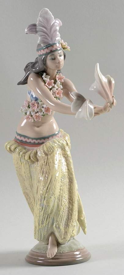 Polynesian Dancers Leilani - Boxed by Lladro-1
