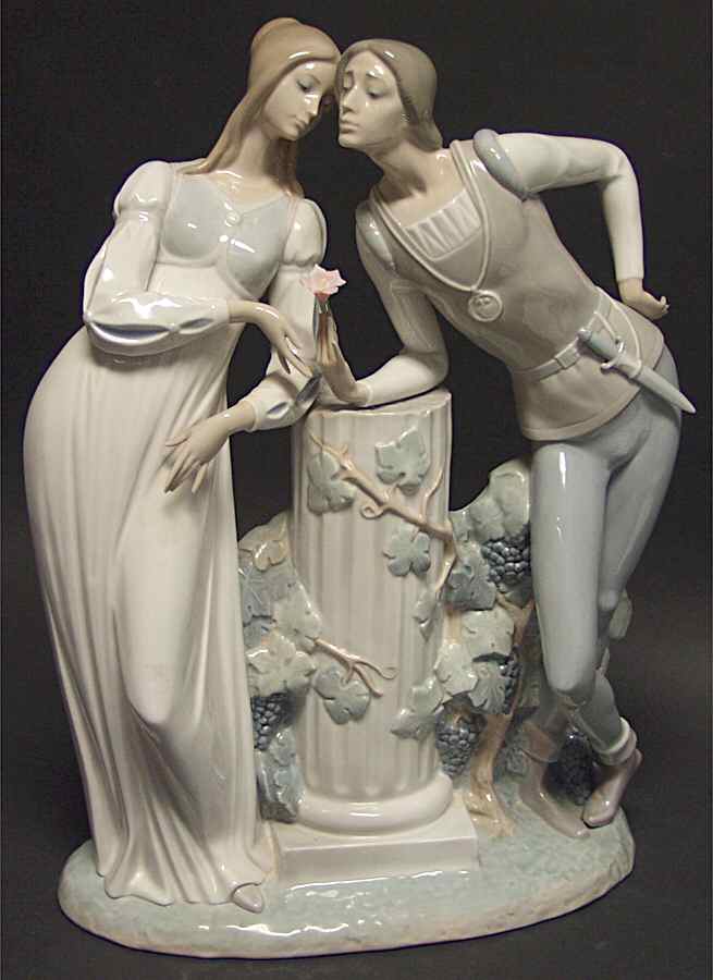 Shakespeare Romeo And Juliet - Boxed by Lladro-1