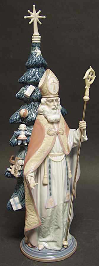 Christmas Saint Nicholas - Boxed by Lladro-1