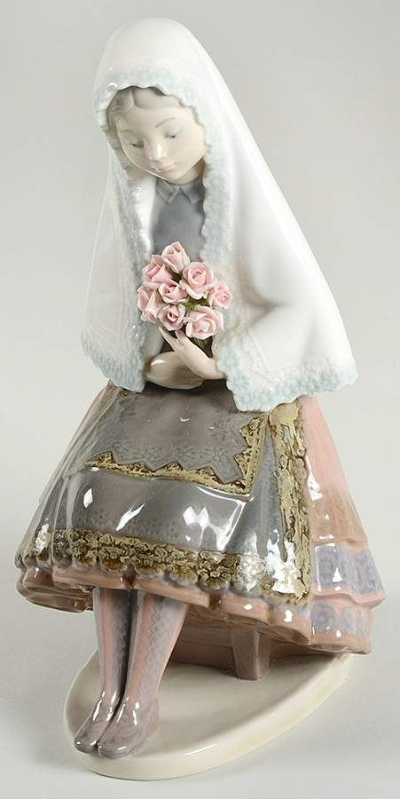 Valencian Girl Sitting With Roses - Boxed by Lladro-1