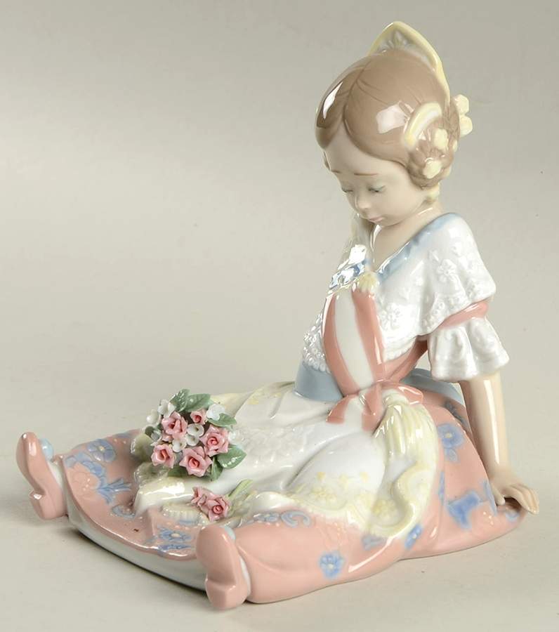 Valencian Fallas Queen - Boxed by Lladro-1