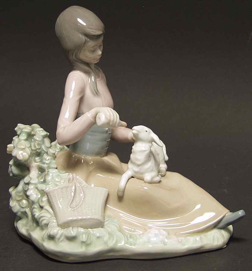 Fairy Tales and Nursery Rhymes Little Bo-Peep - Boxed by Lladro-1