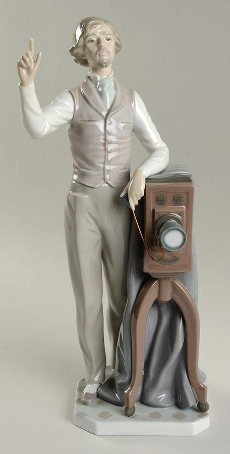 Professionals Say Cheese - No Box by Lladro-1