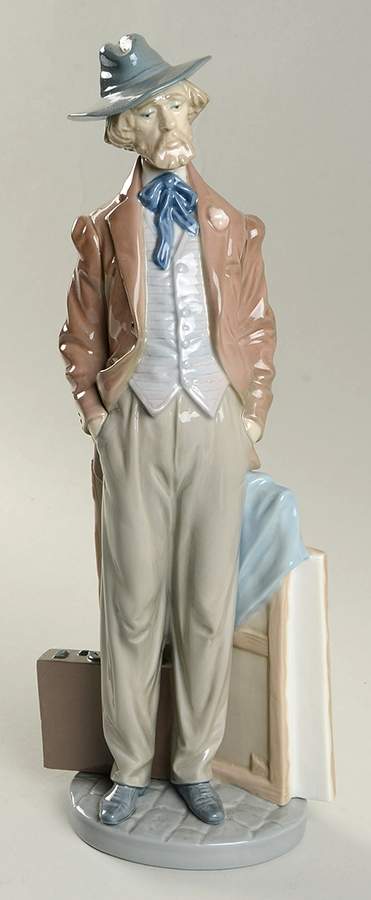 Professionals Traveling Artist - No Box by Lladro-1