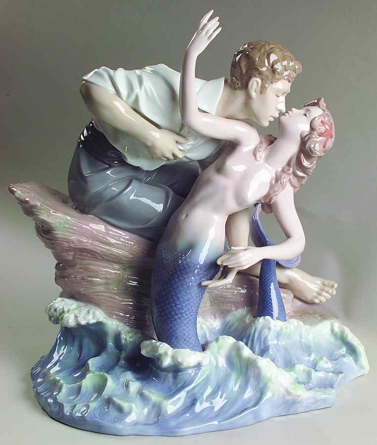 Romance (Couples) Sea Of Love - Boxed by Lladro-1