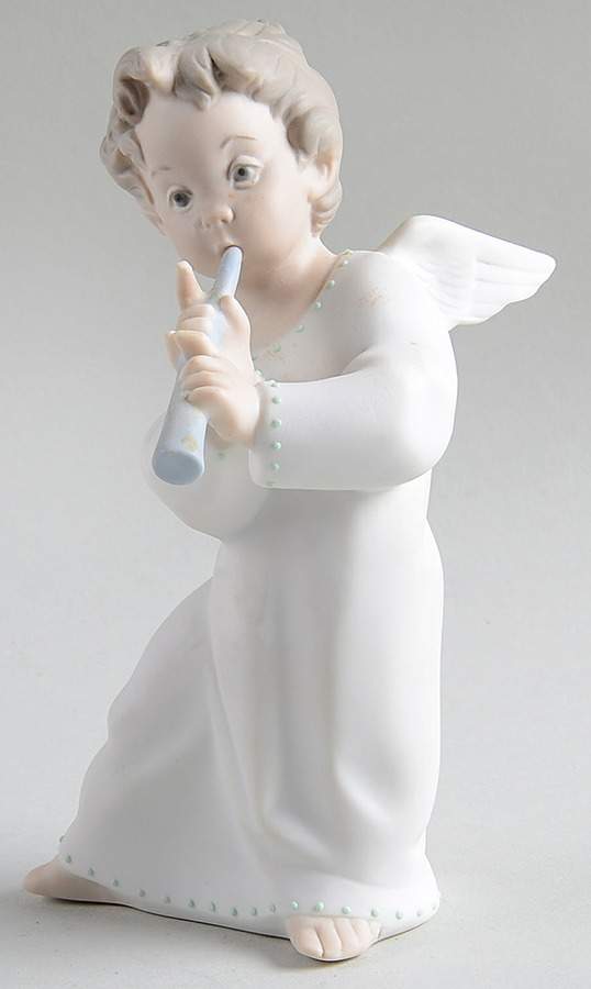 Little Angels in White Angel With Flute-Dots - No Box by Lladro-1