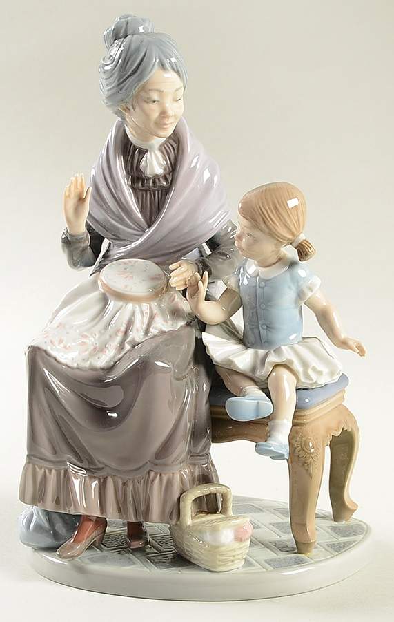 Grandparents A Visit With Granny - No Box by Lladro-1