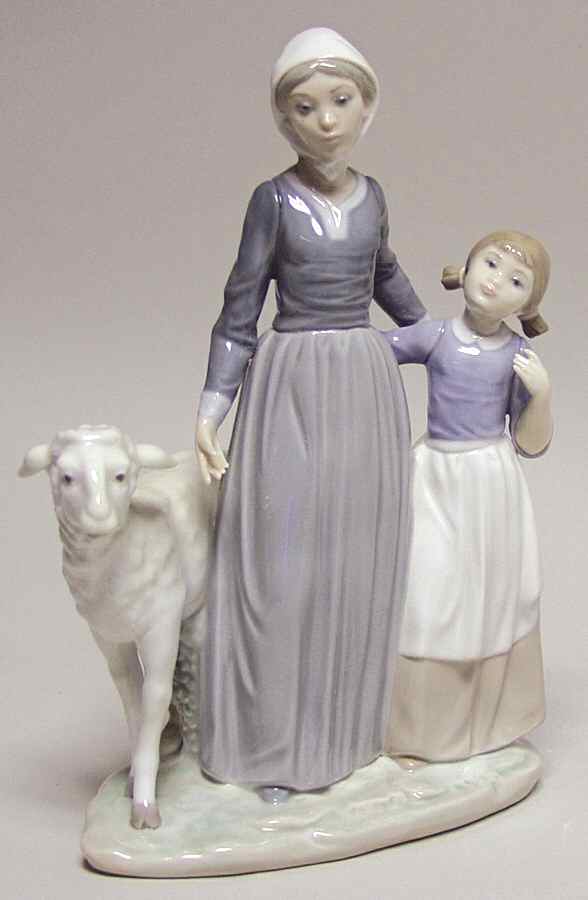 Women and Children Mother & Child W/Lamb - No Box by Lladro-1