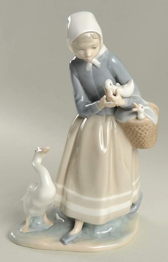 Shepherd and Shepherdess Shepherdess With Ducks - No Box by Lladro-1