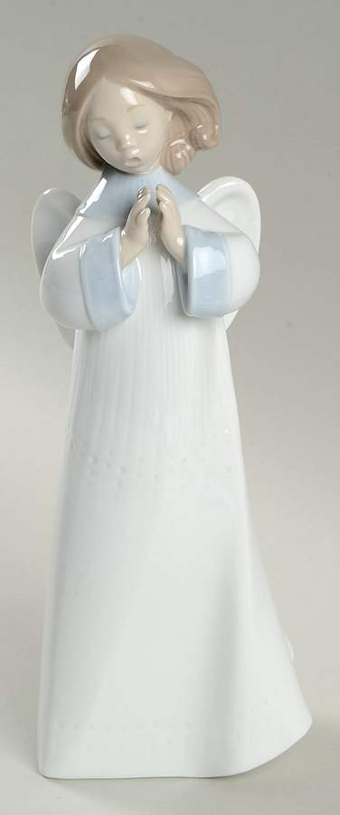 Angels and Cherubs An Angel's Song - No Box by Lladro-1