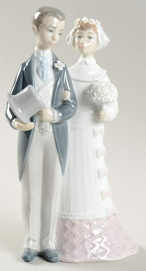Wedding Wedding - Boxed by Lladro-1