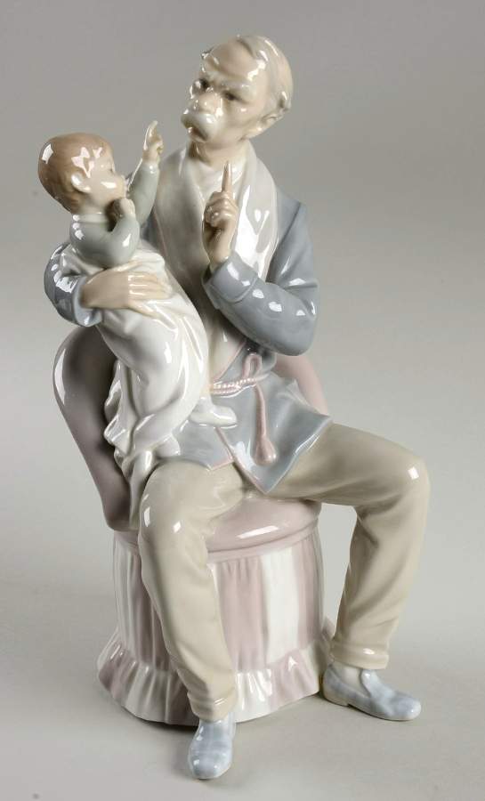 Grandparents The Grandfather - With Box by Lladro-1