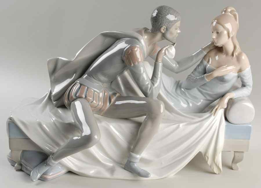 Shakespeare Othello And Desdemonia - No Box by Lladro-1