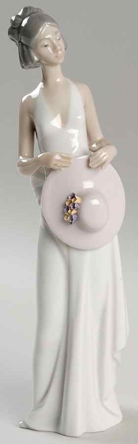 Elegant Ladies Summer Soiree - No Box by Lladro-1