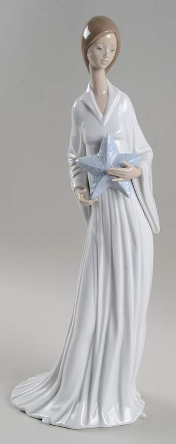 Ladies in White Beginning And End - Boxed by Lladro-1