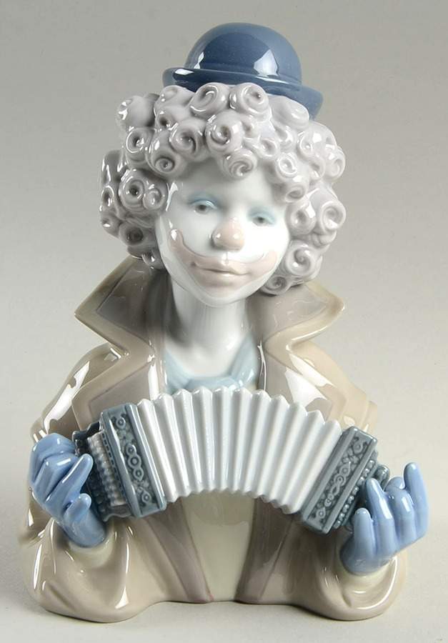 Circus and Clowns Fine Melody - No Box by Lladro-1