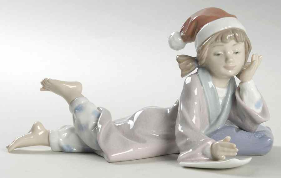 Christmas Christmas Wishes-Girl On Pillow - Boxed by Lladro-1