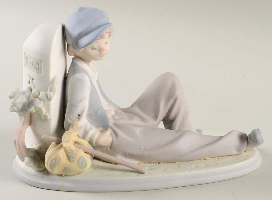 Men and Boys Time To Rest - No Box by Lladro-1