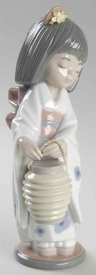 China Dolls Set Oriental Lantern - Boxed by Lladro-1
